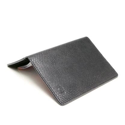 Passport case made of genuine leather - black - COLDFIRE